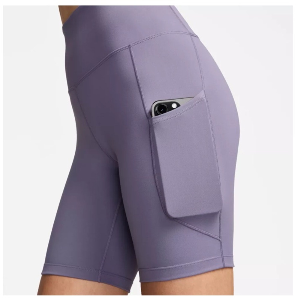 Nike Women's One High-Waisted 8" Biker Shorts With Pockets